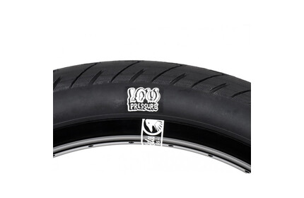 SHADOW Strada Nuova Low Pressure Tire black 20x2.30