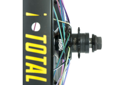 TOTAL-BMX Techfire 20 Cassette Rear Wheel black|oil-slick (Switch-Drive) 