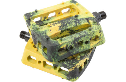 ODYSSEY Twisted PC Pro Swirl Pedals