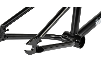 WETHEPEOPLE Pathfinder Frame black 20.75TT