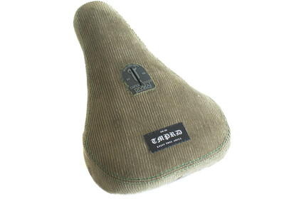 TEMPERED 70s Corduroy Pivotal Seat green 